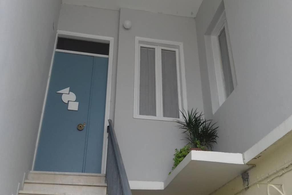 Apartamento Paris House 1 Patras Exterior foto