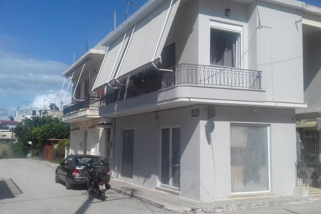 Apartamento Paris House 1 Patras Exterior foto